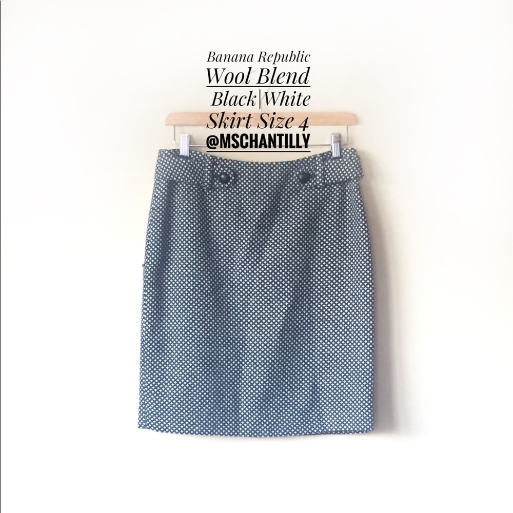 Banana Republic Wool Blend Black|White Skirt Size4